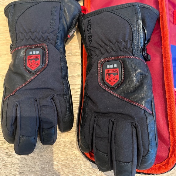 Hestra Accessories Heated Hestra Gloves Size 6 Poshmark